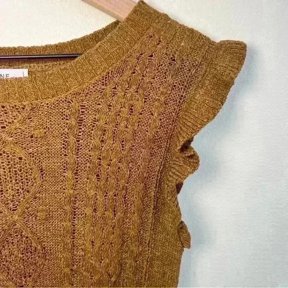 MINE Cable Knit Ruffle Sleeve Brown Sleeveless Sweater Size Medium - Picture 4 of 13
